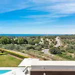Mariposa Villa *